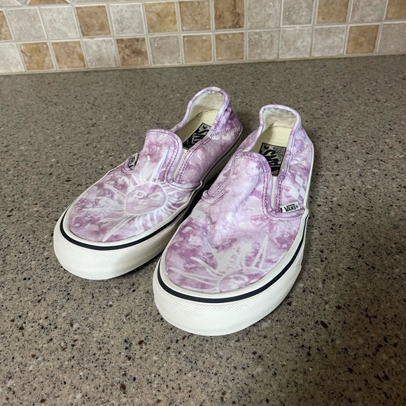 Vans Shoes - Vans Slip On VR3 SF Tie Dye Shoe Women’s Size 7.5 Mens Size 6 in Light Putple